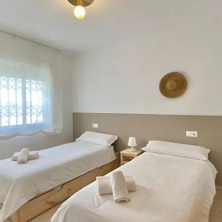 Entre2aigues Holiday home